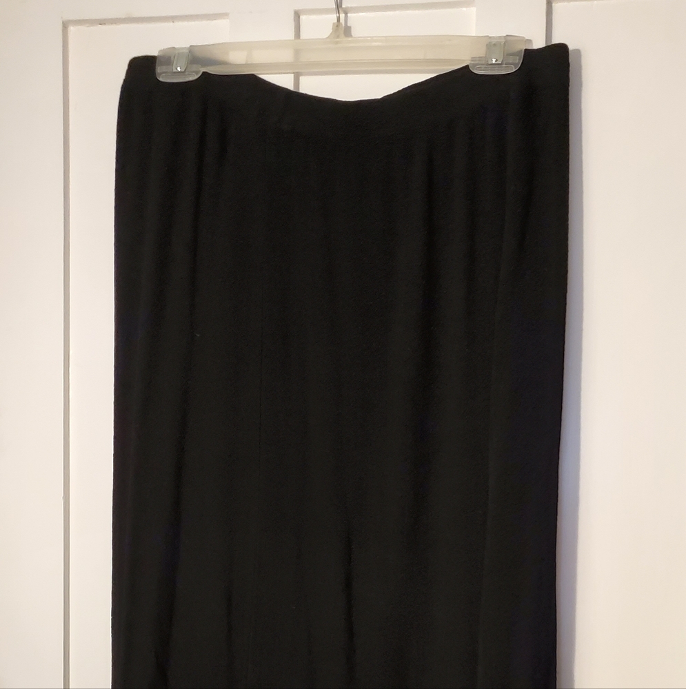 Black skirt
